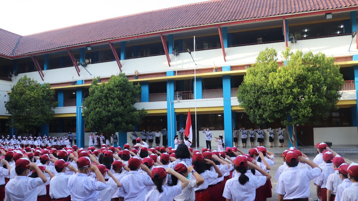 Gambar Sekolah